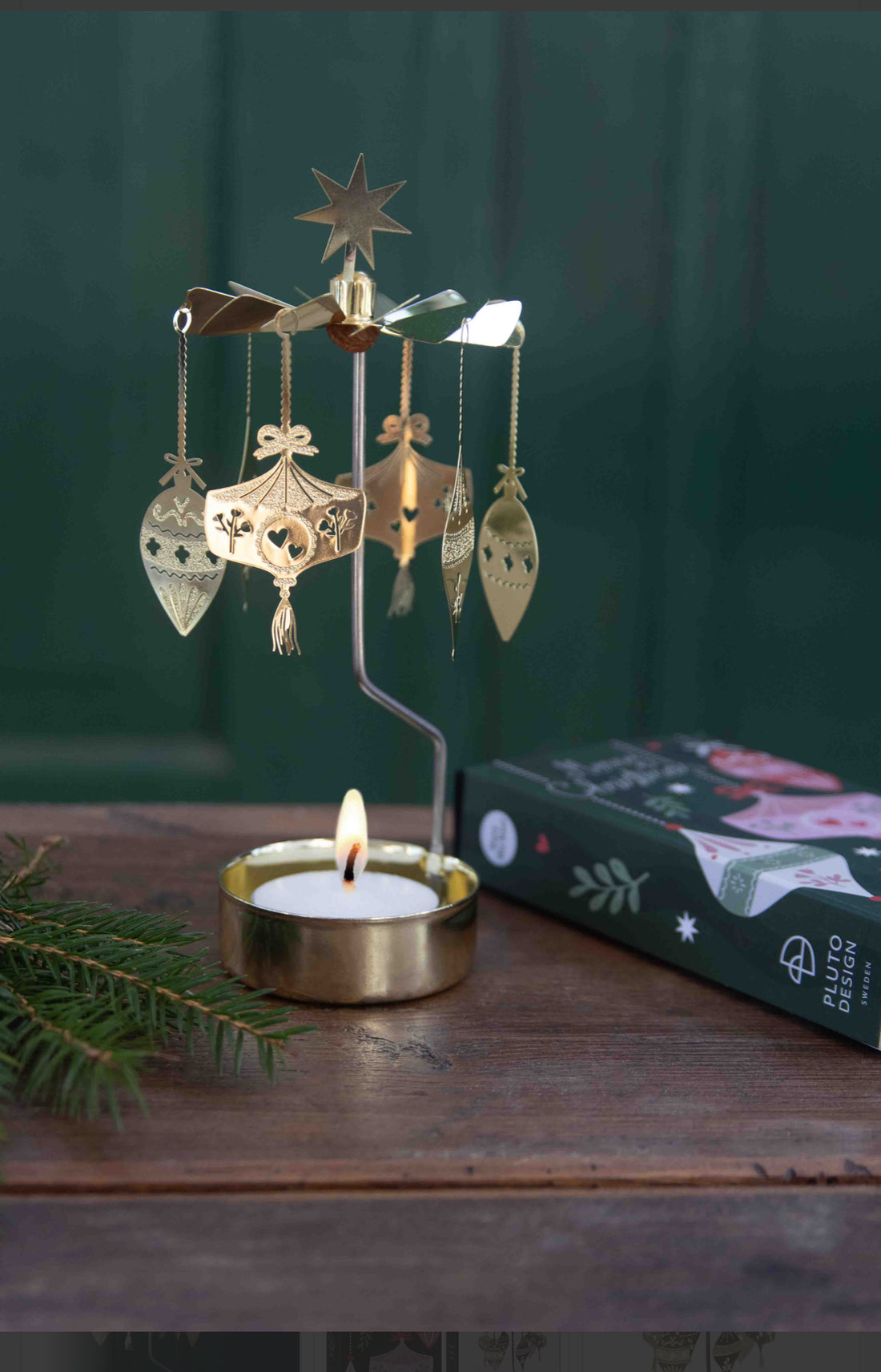 Engelspiel Teelichthalter Ornamente von Pluto Design