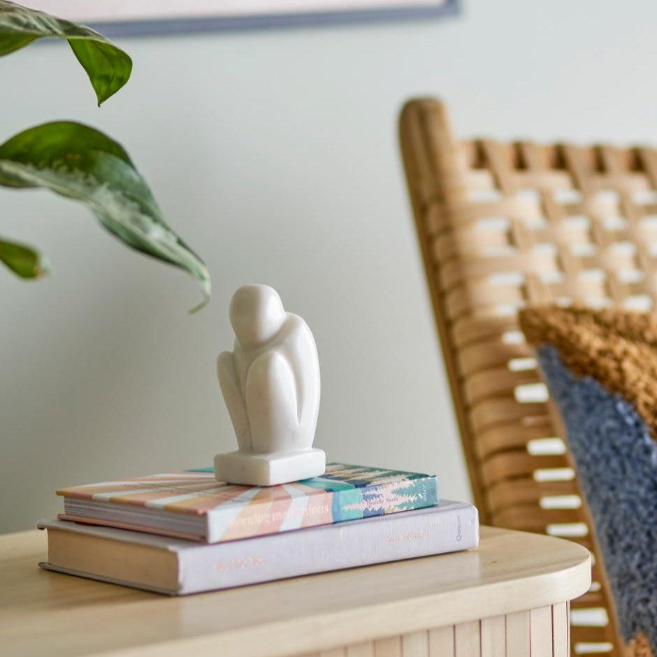 Ivola Marmorfigur von Bloomingville edel weiss