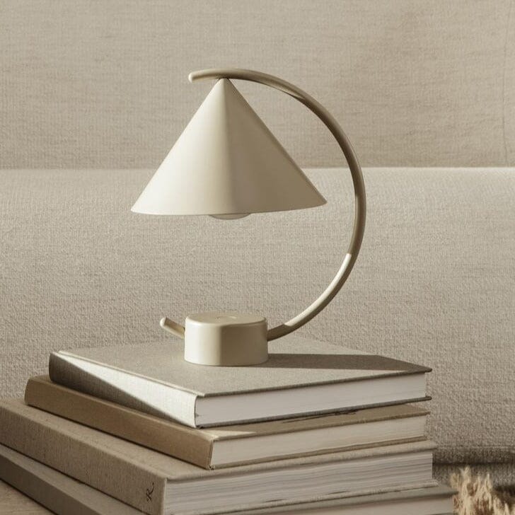 Meridian Lampe (cashmere) von ferm LIVING edel weiss