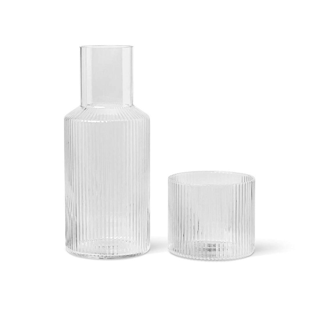 Ripple Set Karaffe und Glas von ferm LIVING edel weiss