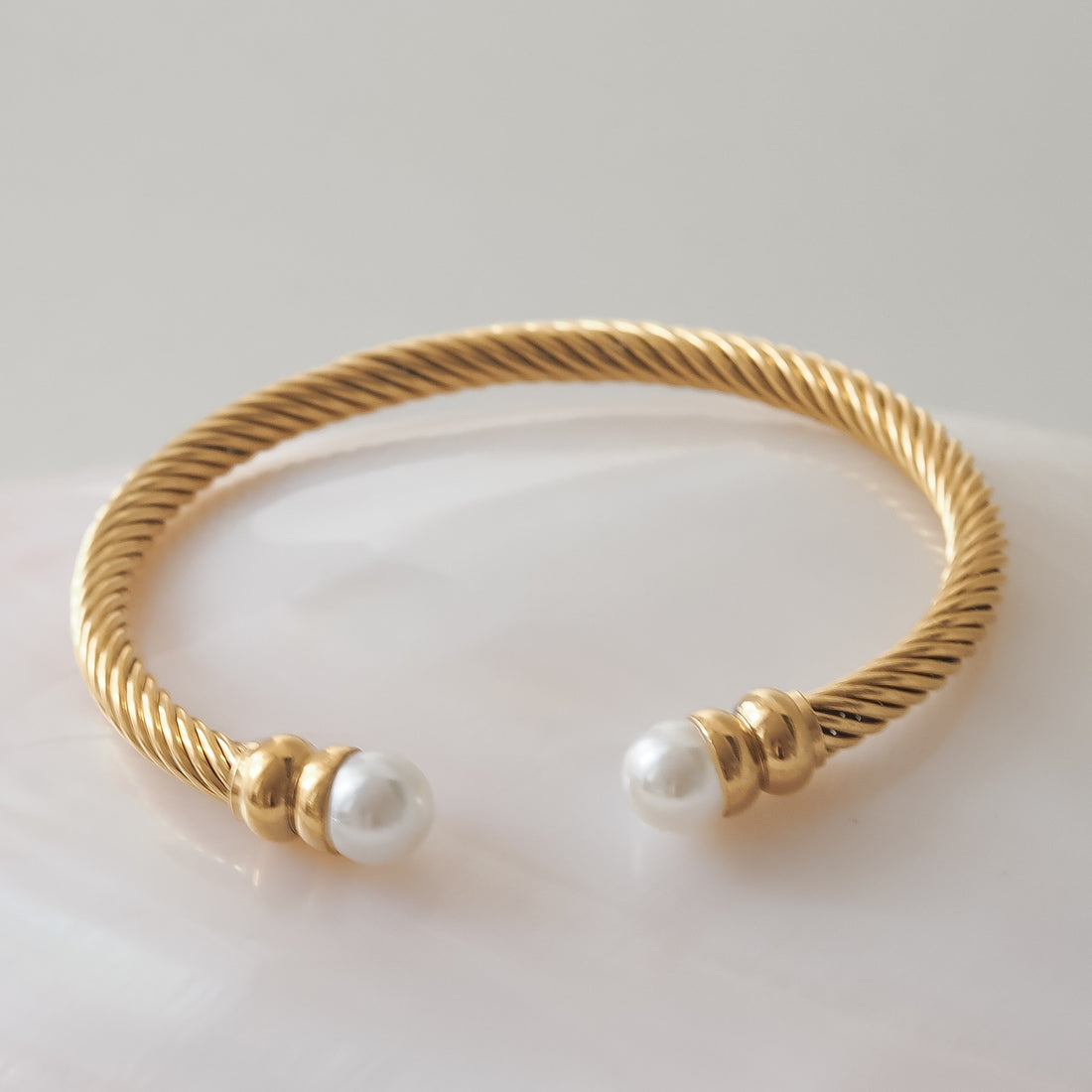 Armreif Golden Pearl von selected by edel weiss