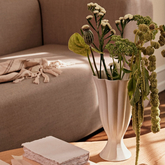 Heli Vase L von Broste Copenhagen