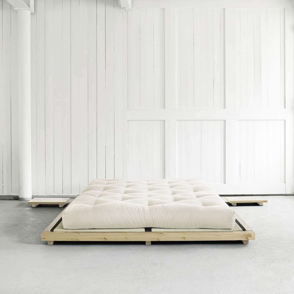 Dock Bett von Karup Design edel weiss
