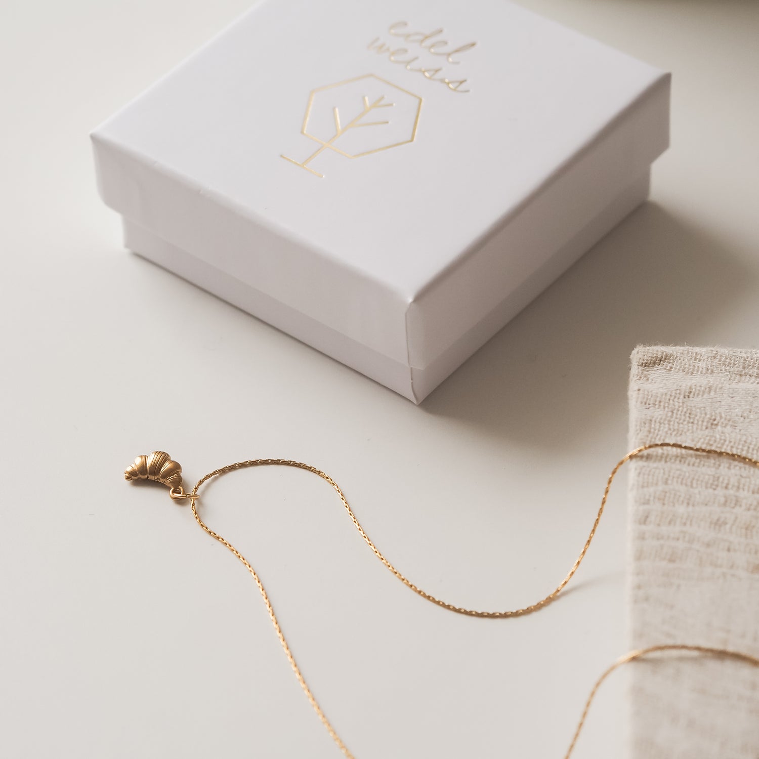 Kette Croissant von edel weiss