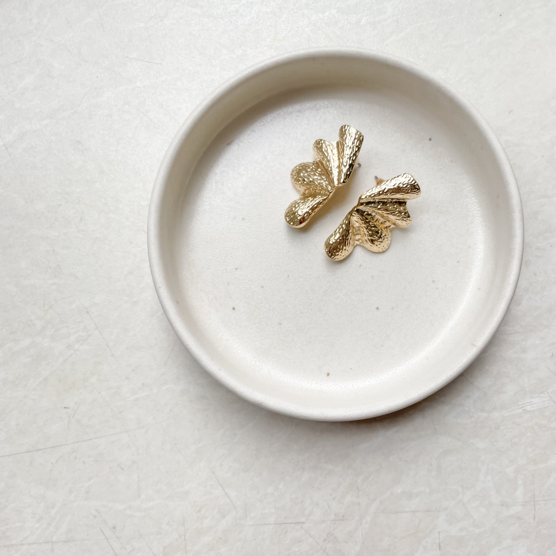 Ohrringe half Flower von selected by edel weiss edel weiss