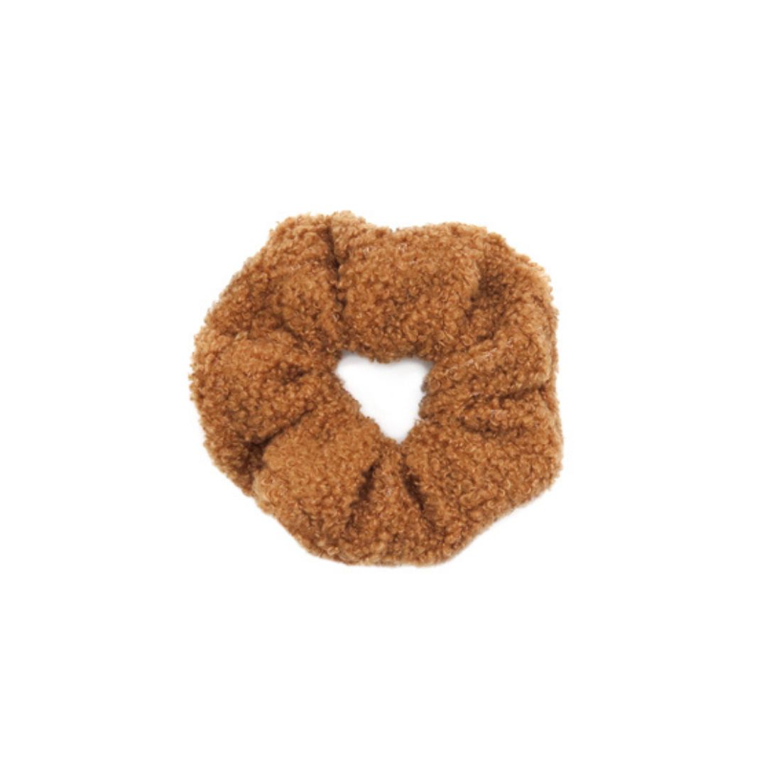 Scrunchie Boucle Braun von selected by edel weiss edel weiss